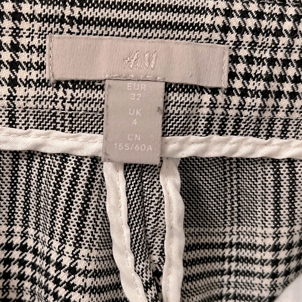 H&M Plaid Dress Pants - Picture 5 of 7